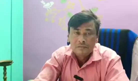 पिंगला में आंगनवाड़ी की बदहाली, खुले में खाना और शौचालय में राशन