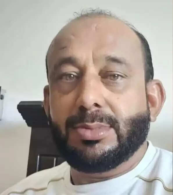 संभल में शाही जामा मस्जिद के दूसरे सर्वे के दौरान हुई हिंसा के मास्टरमाइंड शारिक साठा का कुर्की वारंट जारी