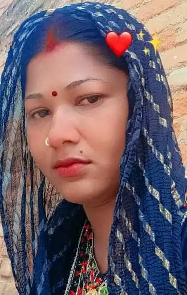 मायके में विवाहिता ने लगाई फांसी ़ आत्महत्या से पहले बनाया वीडियो