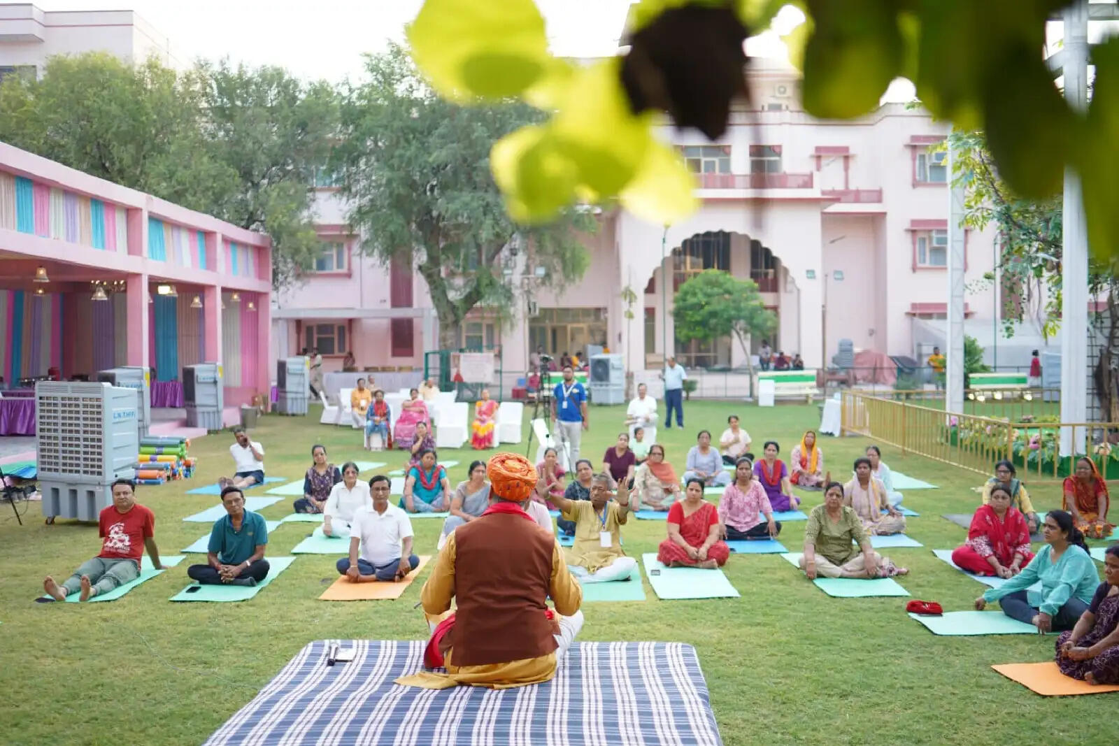 भादों अमावस्या उत्सव में साधकों ने सीखा स्वस्थ जीवन का मंत्र