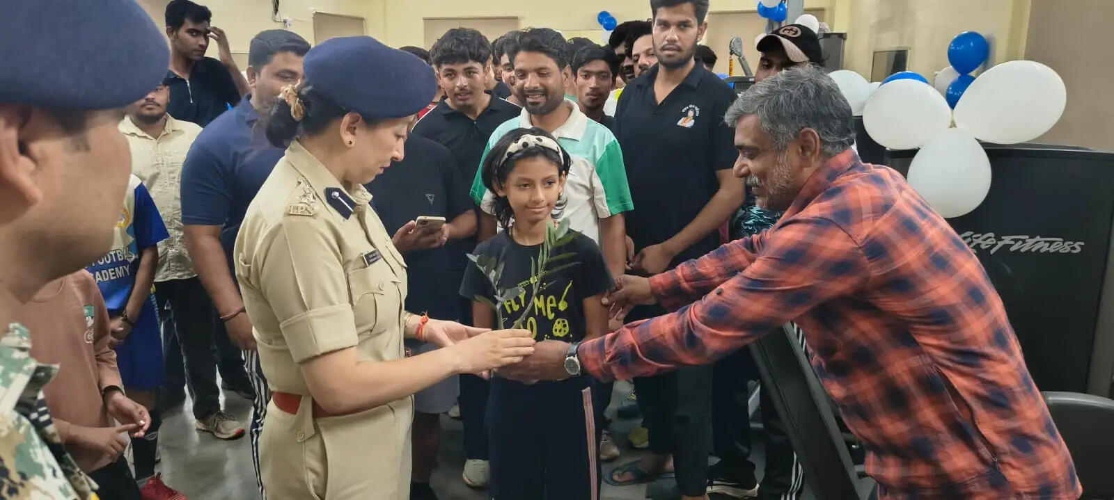 शिवपुरी में शुरू हुआ प्रदेश का पहला जिला स्तरीय फिट इंडिया क्लब, एसपी ने किया शुभारंभ