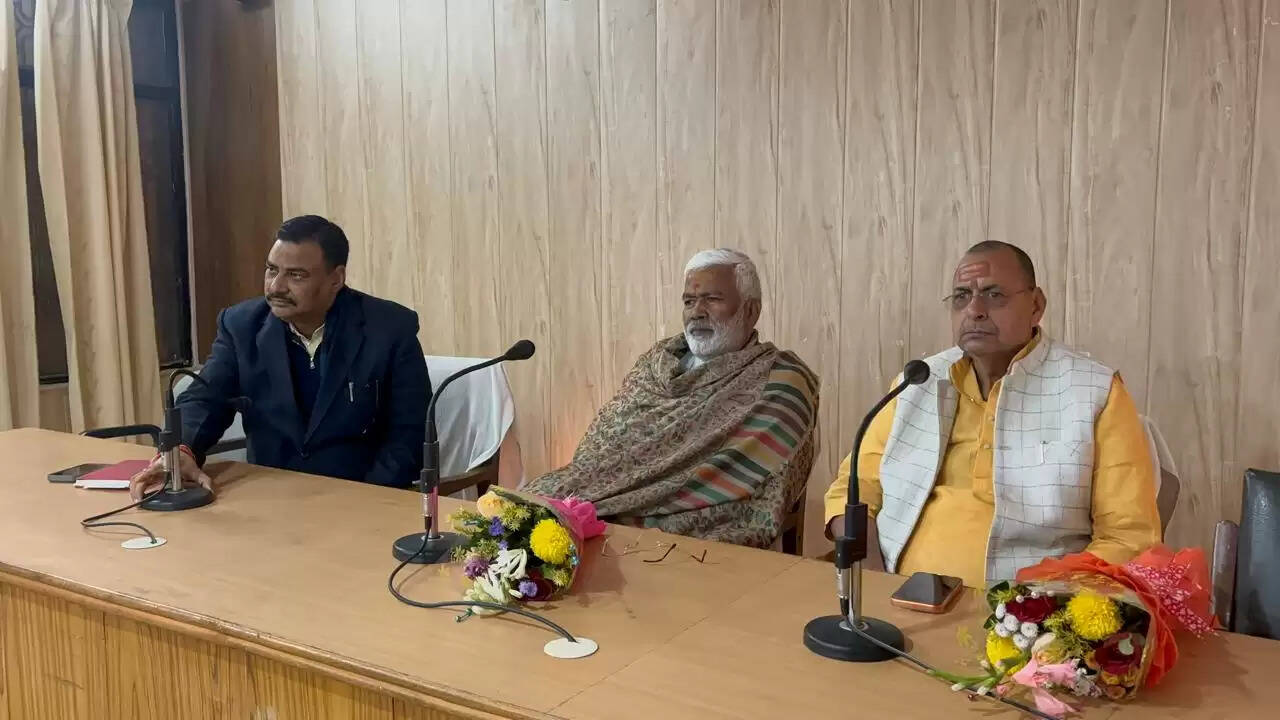 नहर-नलकूप दुरुस्त रखने के निर्देश, गंगा कटान कार्य में गड़बड़ी पर मंत्री सख्त