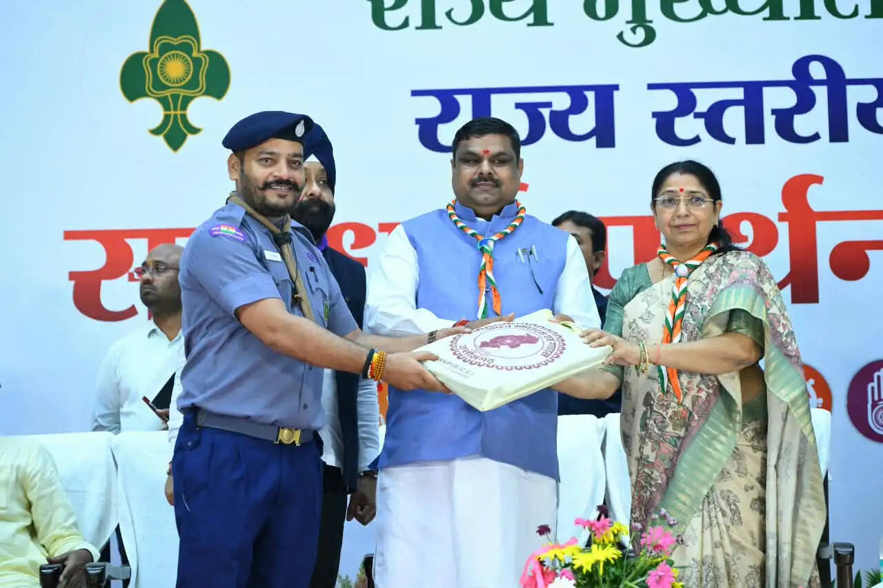 छग : गांधी और शास्त्री जयंती पर राज्य स्तरीय सर्वधर्म प्रार्थना सभा आयोजित