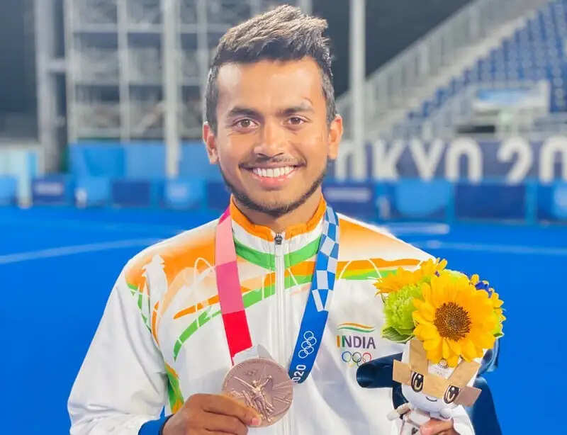 मप्र के खिलाड़ी विवेक सागर प्रसाद का हॉकी इंडिया की विश्व कप टीम में चयन