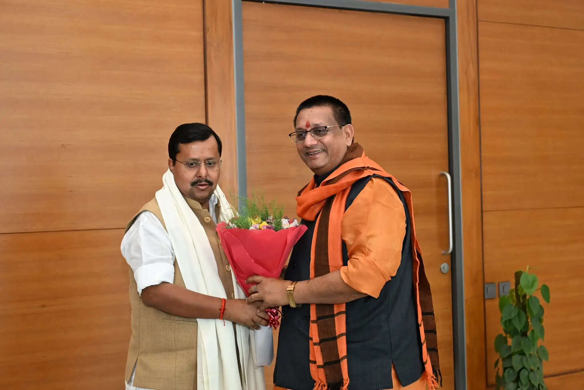 भाजपा के राष्ट्रीय अध्यक्ष से मिले बिहपुर विधायक