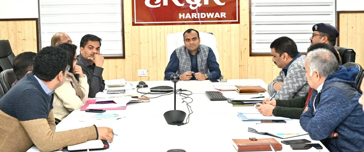 चारधाम यात्रा की तैयारियों को लेकर प्रशासन अलर्ट, लगेंगे 20 पंजीकरण काउंटर