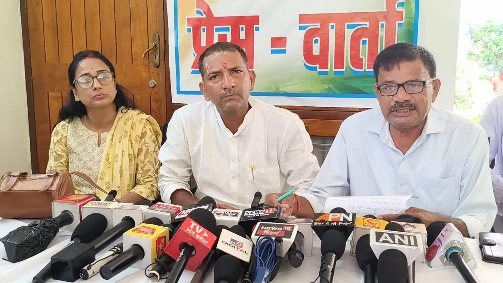 प्रखंड अध्यक्षों की नियुक्ति पर कांग्रेस में रार, वरिष्ठ नेताओं ने खोला मोर्चा
