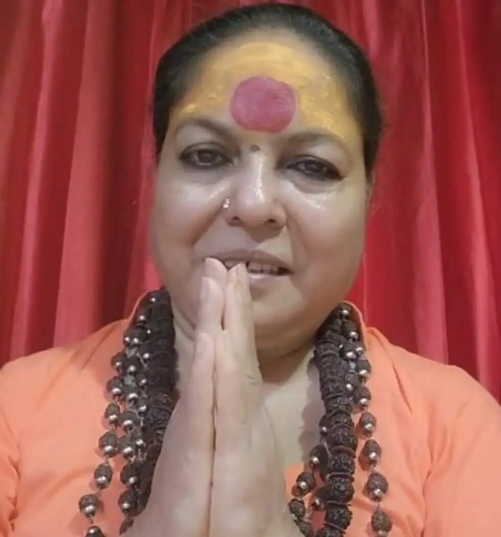 साध्वी कंचन गिरि ने हरिगिरि और रविंद्र पुरी पर लगाए गंभीर आरोप