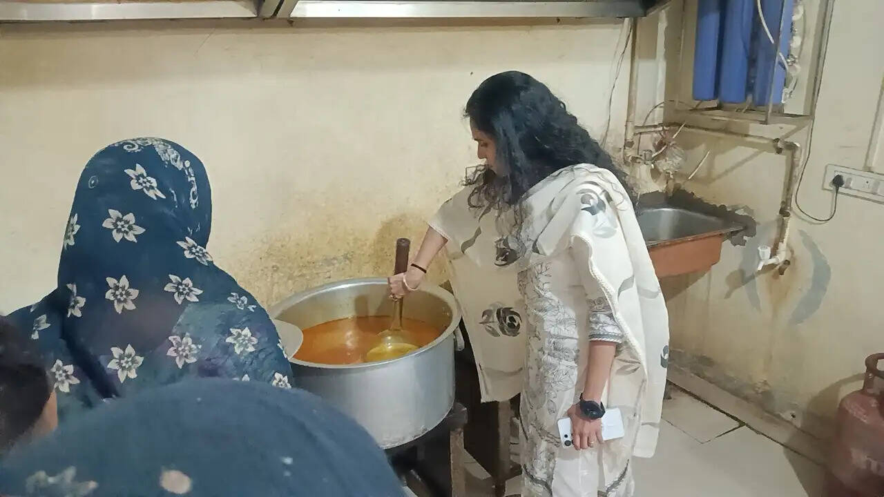 कैथल: डीसी ने किया चीका अनाज मंडी, एसडीएम एवं तहसील कार्यालय का निरीक्षण, संबंधित अधिकारियों को दिए आवश्यक निर्देश