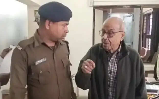 मप्र के ग्वालियर में वायुसेना के रिटायर्ड रेडियोलॉजिस्ट से ऑनलाइन अरेस्ट कर 2.52 करोड़ की ठगी
