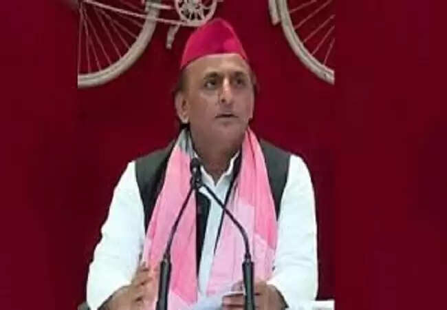 हार के डर से सहमे अखिलेश ने बिहार चुनाव से बनाई दूरी