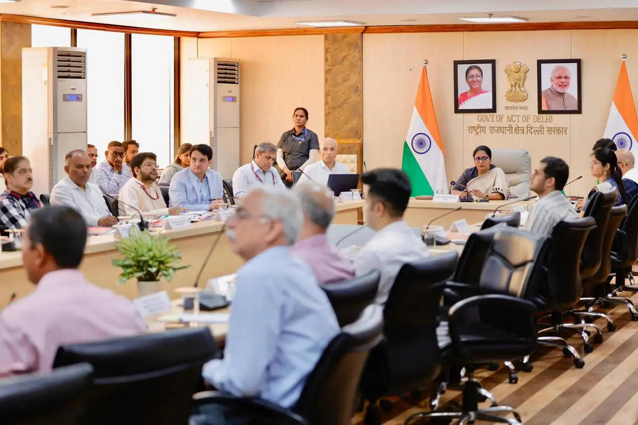 मुख्यमंत्री ने ‘हीट वेव एक्शन प्लान 2026’ की तैयारियों की समीक्षा की