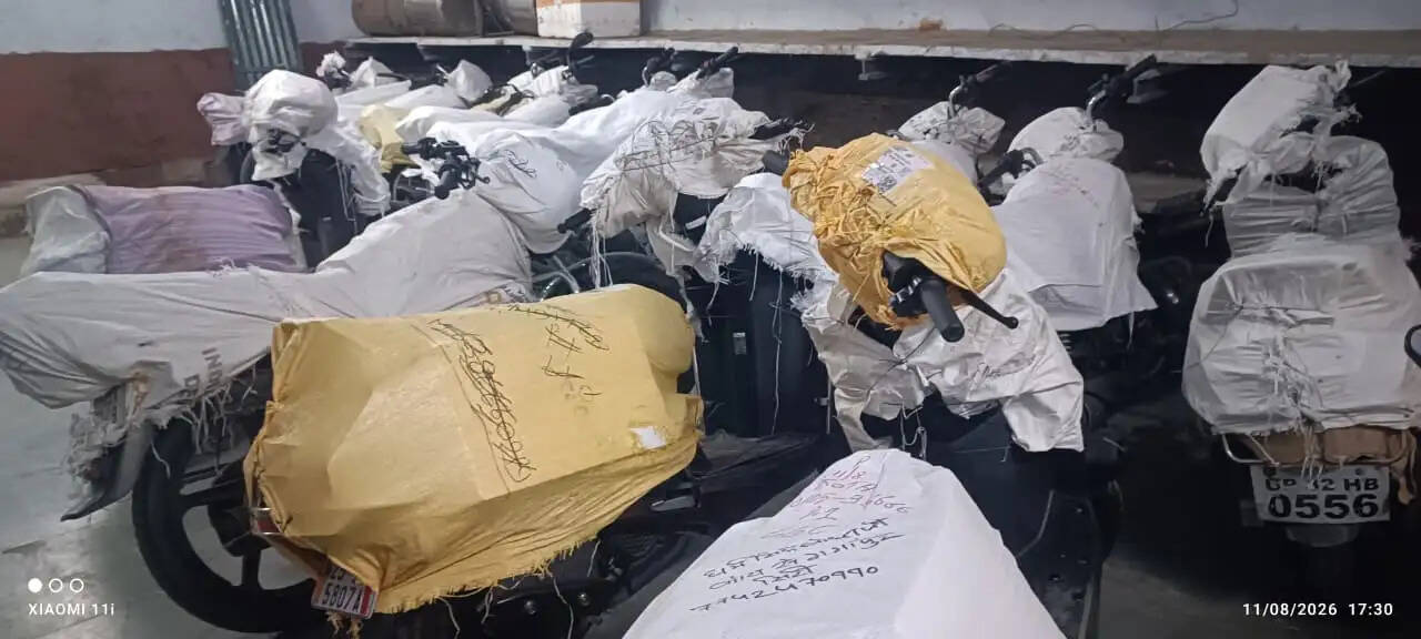 खतरनाक सामान से रेलवे ने किया सावधान : दोपहिया वाहन भेजते समय पेट्रोल टंकी पूरी तरह खाली रखें