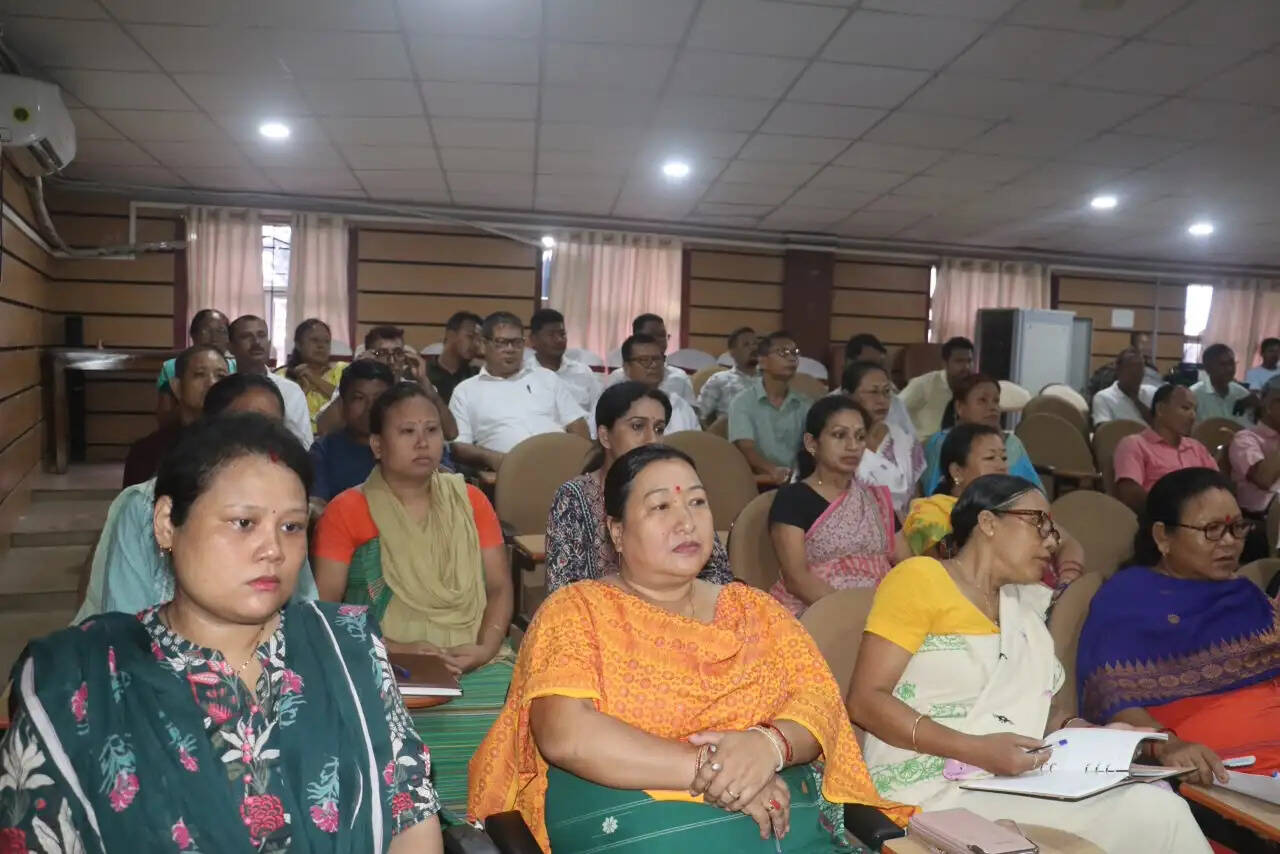 जनगणना 2027 को लेकर बीटीसी सचिवालय में स्व-गणना प्रशिक्षण, हेल्प डेस्क स्थापित
