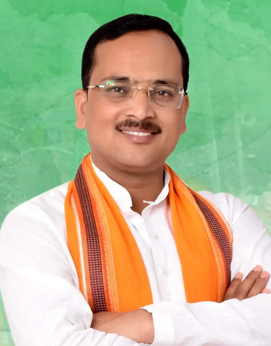देवरिया : दिव्यांगजनों को निःशुल्क सहायक उपकरण उपलब्ध कराने के लिए चिन्हांकन शिविर 24 व 25 अक्टूबर को
