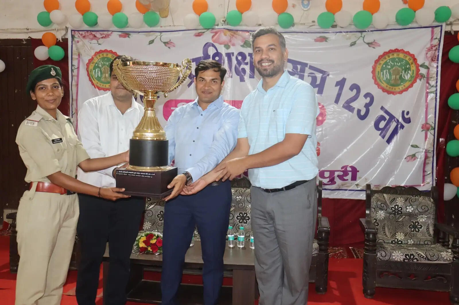 शिवपुरीः वन विद्यालय में वनरक्षक प्रशिक्षण सत्र-123 का दीक्षांत समारोह संपन्न