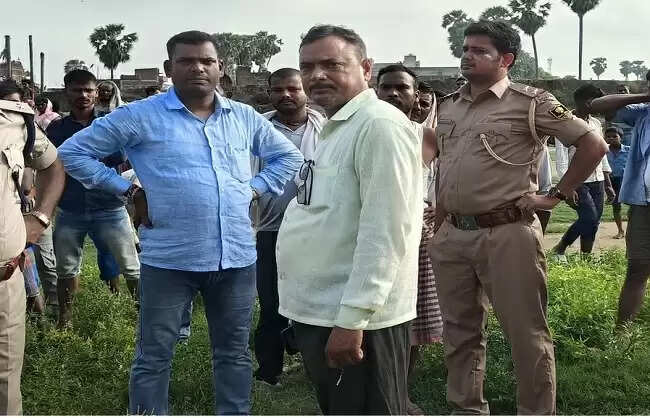 बिहार के नवादा में 36 वर्षीय युवक का शव नदी से बरामद