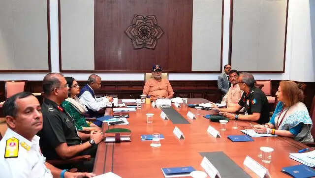 उपराष्ट्रपति ने एनसीसी और सैनिक स्कूलों के विस्तार में राज्यों की अधिक भागीदारी पर दिया जोर
