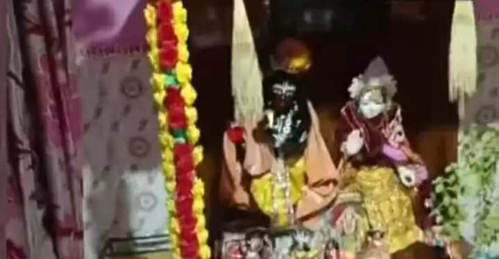 दासपुर में कृष्णमंदिर का ताला तोड़कर चोरी