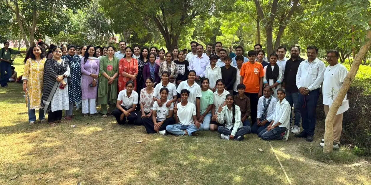 हिसार : खेलों से निखरा छात्राओं का हुनर, वार्षिक खेल प्रतियोगिताओं में छात्राओं ने दिखाया दमखम