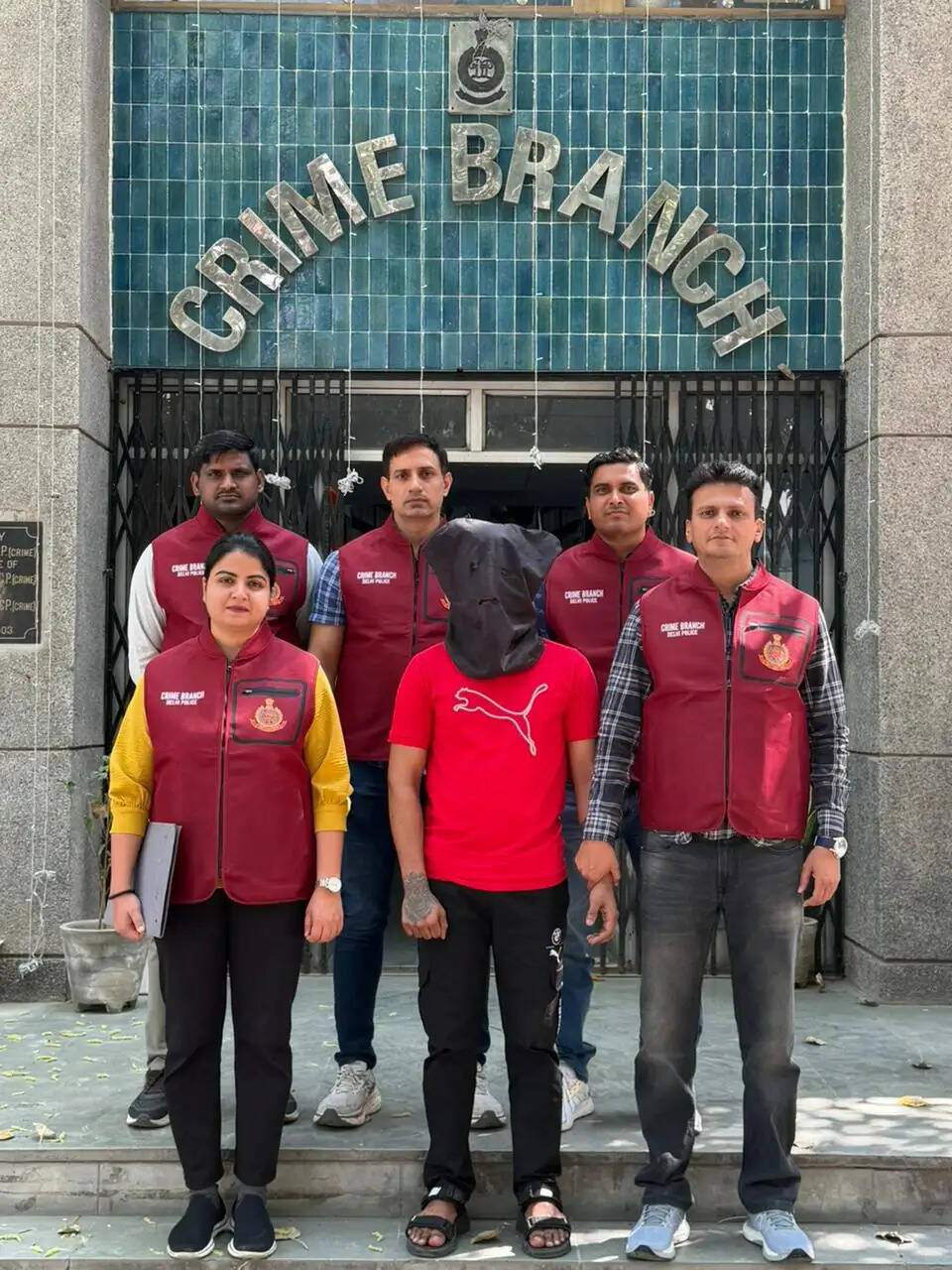 फायरिंग मामले में वांछित आरोपित क्राइम ब्रांच के हत्थे चढ़ा