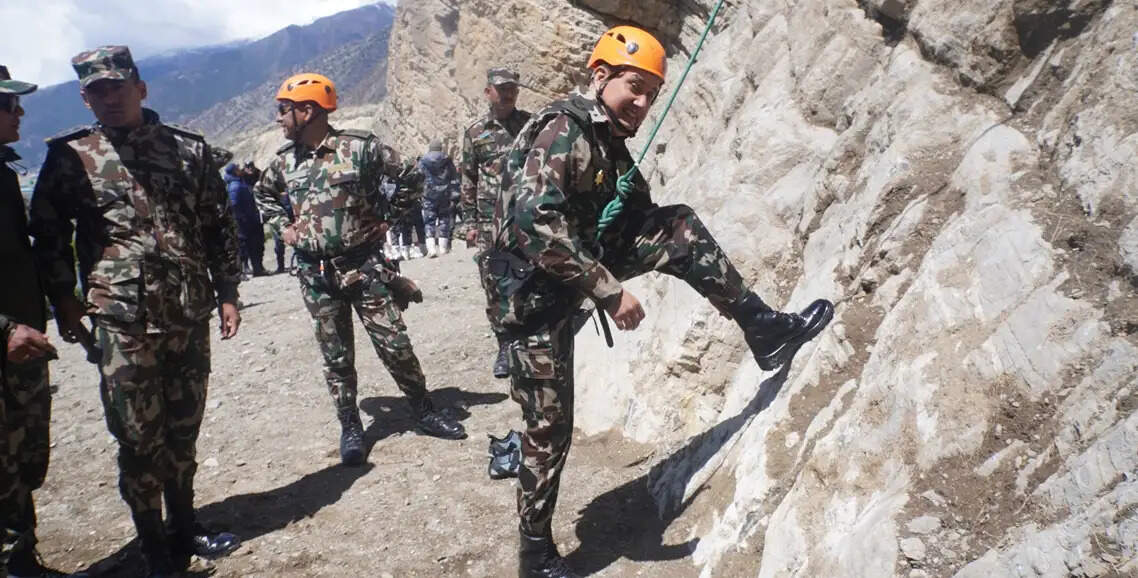 नेपाली सेना ने चीन सटे मुस्तांग में अभ्यास शुरू किया