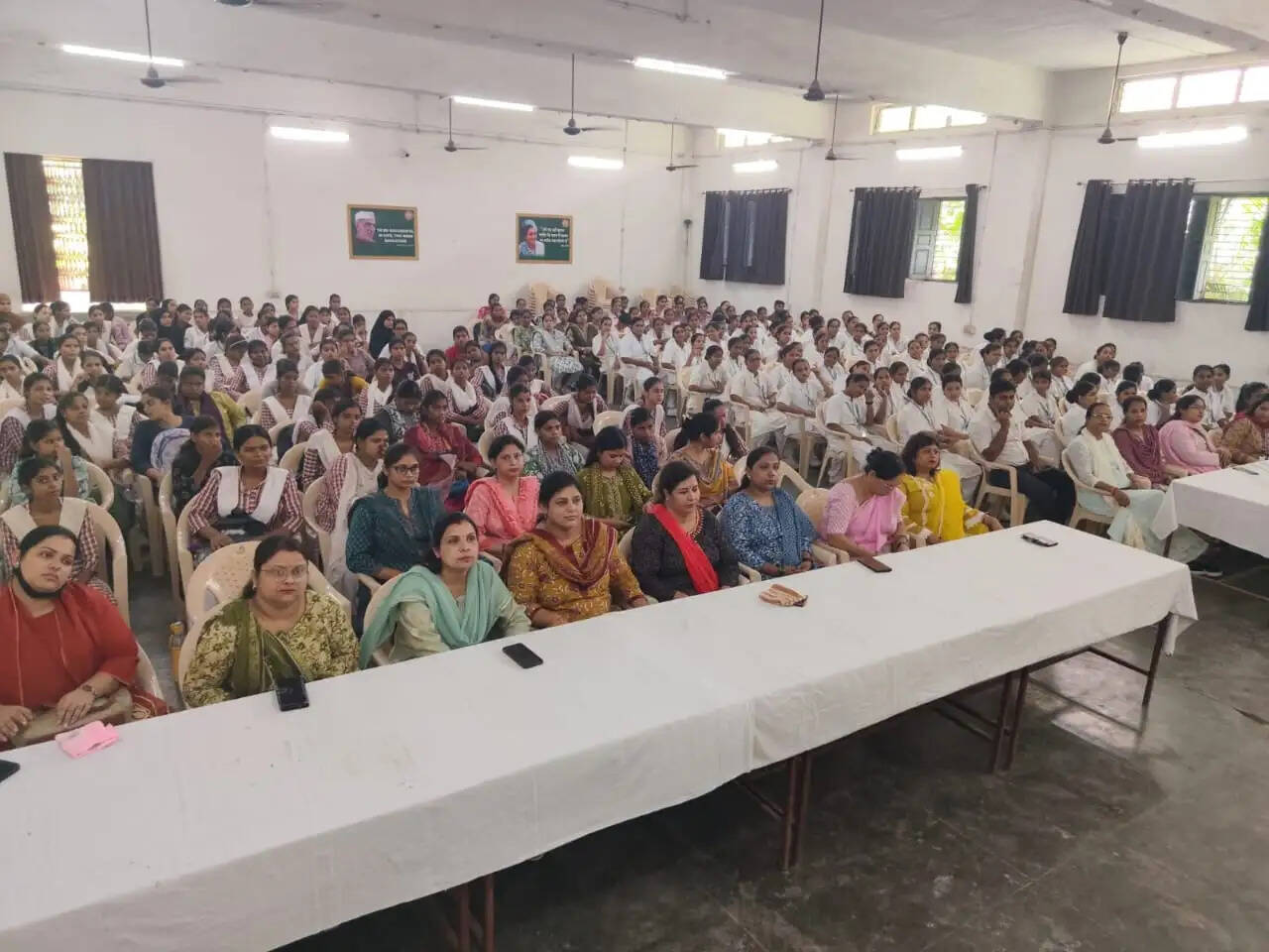 महिला शिक्षा और जनसेवा के प्रबल पक्षधर थे पंडित हरिशंकर तिवारी : आशुतोष मिश्र