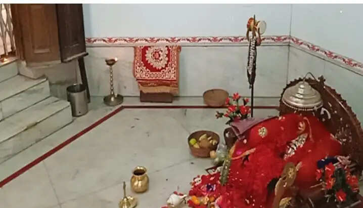 दोल पूर्णिमा पर प्राचीन बुरा काली मंदिर में उमड़ा जनसैलाब