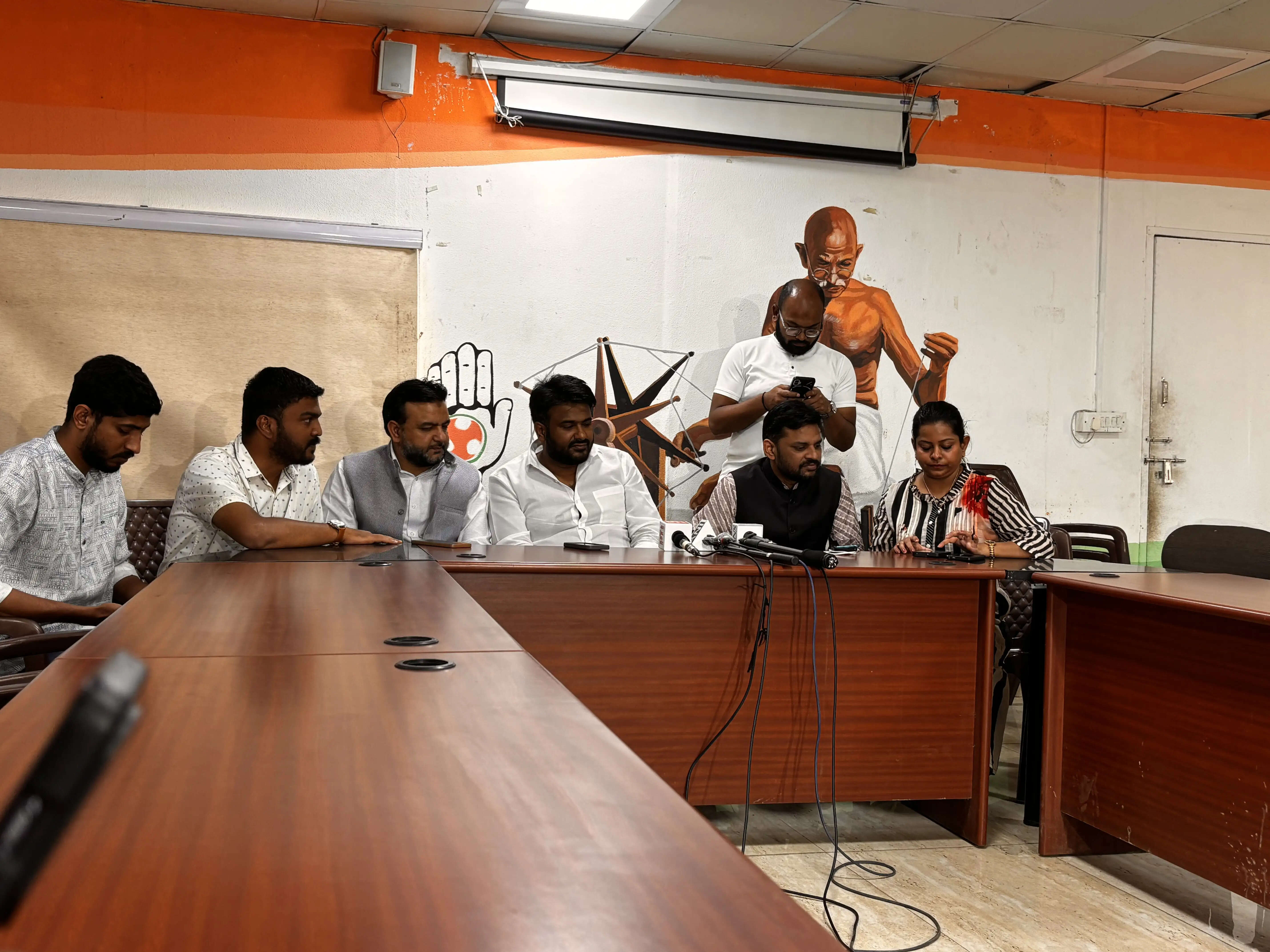 इंडिया यूथ फ्रंट ने चिब की गिरफ्तारी के विरोध में सड़कों पर उतरने की दी चेतावनी