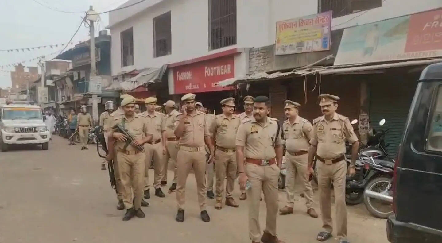 अमेठी में अमन और भाईचारे के साथ संपन्न हुई बकरीद।