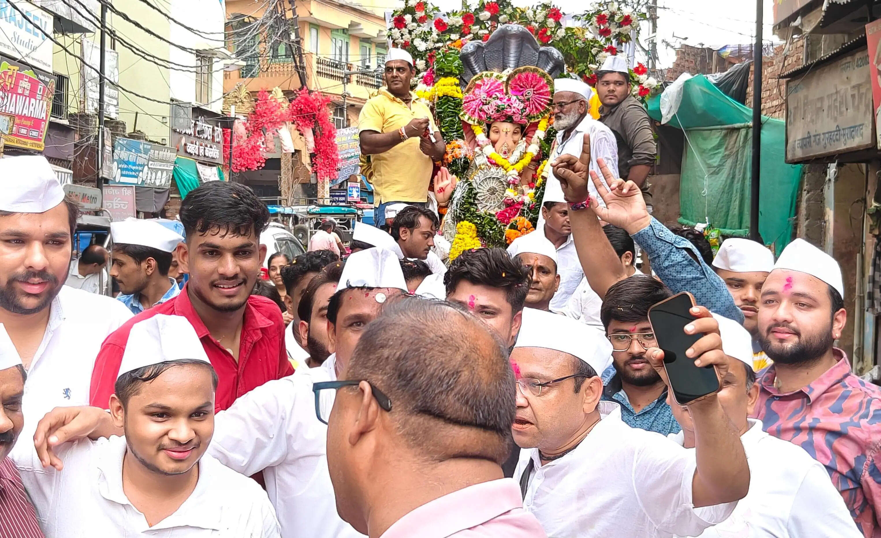 मुरादाबाद में पांच हजार से अधिक स्थानों पर विराजे विघ्नहर्ता