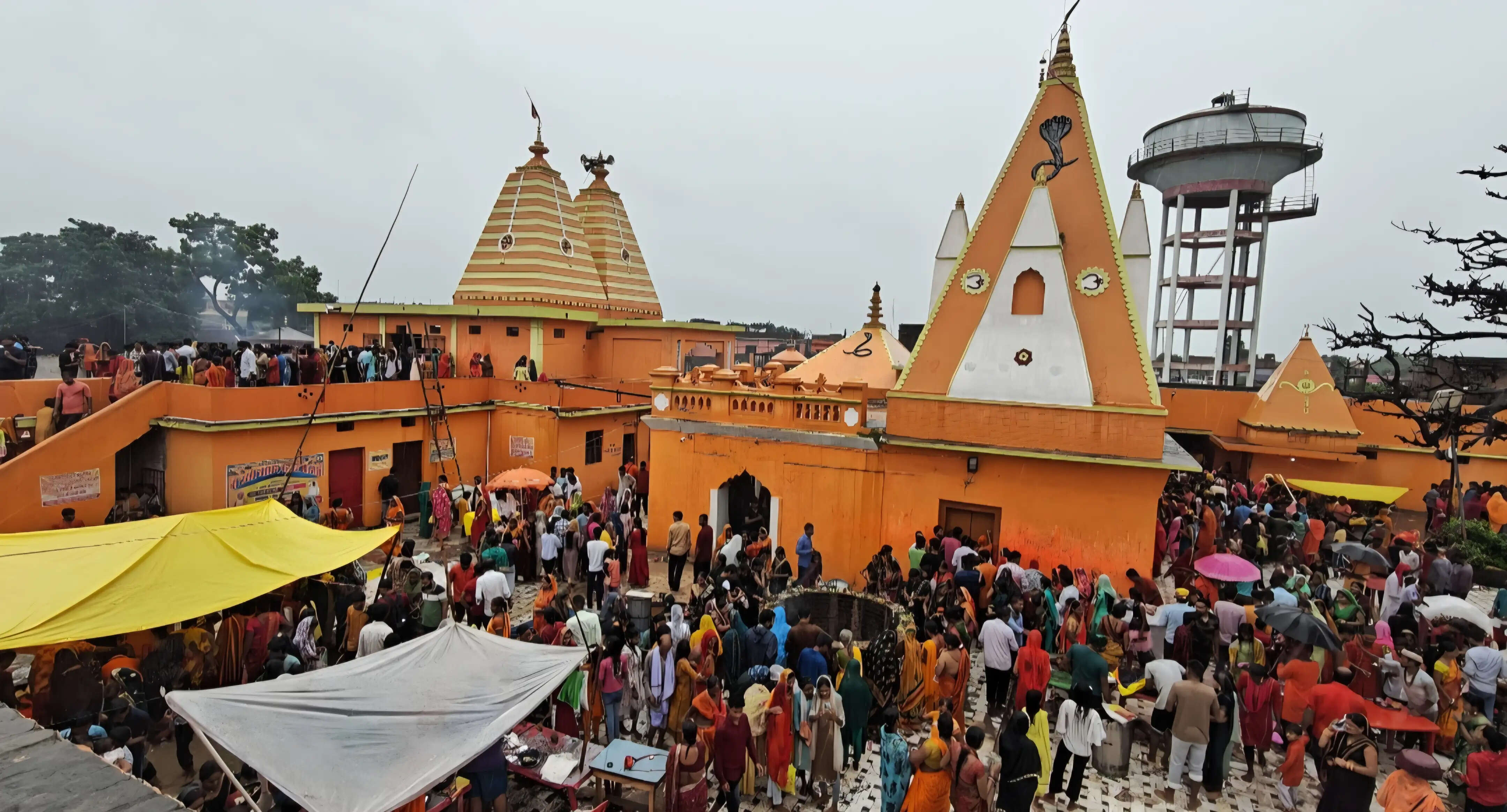 सावन के पहले सोमवार को हर हर महादेव के जयकारे से गूंजा सारण