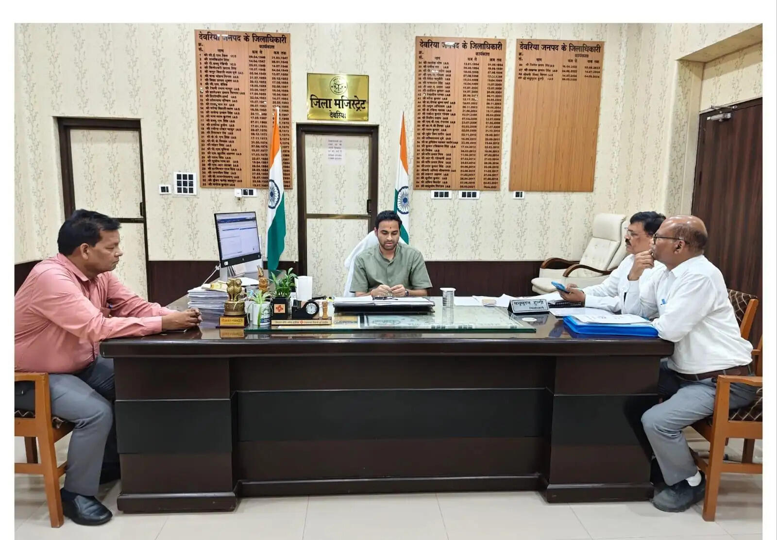 सड़क हादसों की रोकथाम के लिए जिलाधिकारी सख्त, ब्लैक स्पॉट चिन्हित कर सुरक्षा उपाय बढ़ाने के निर्देश