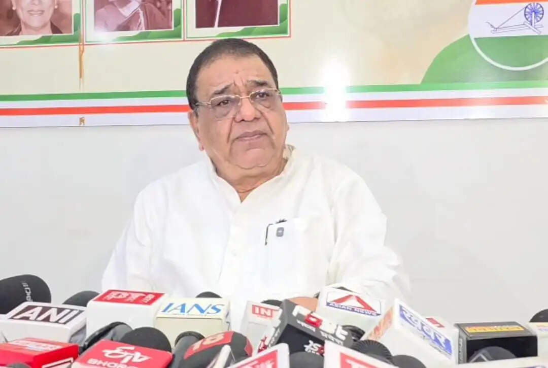 मप्र&nbsp;कांग्रेस की पॉलिटिकल अफेयर्स कमेटी&nbsp;की&nbsp;बैठक&nbsp;11 अगस्त&nbsp;काे, जनआंदोलनों और स्थानीय मुद्दों पर बनेगी&nbsp;रणनीति