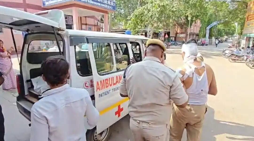 प्रशिक्षण स्थल में राइफल का चैंबर ब्लास्ट, नगर सैनिक के सिर में घुसा पार्ट्स