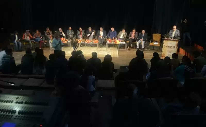 महाभारत समागम के चौथे दिन हुई कर्णवध और कनुप्रिया की प्रस्‍तुति