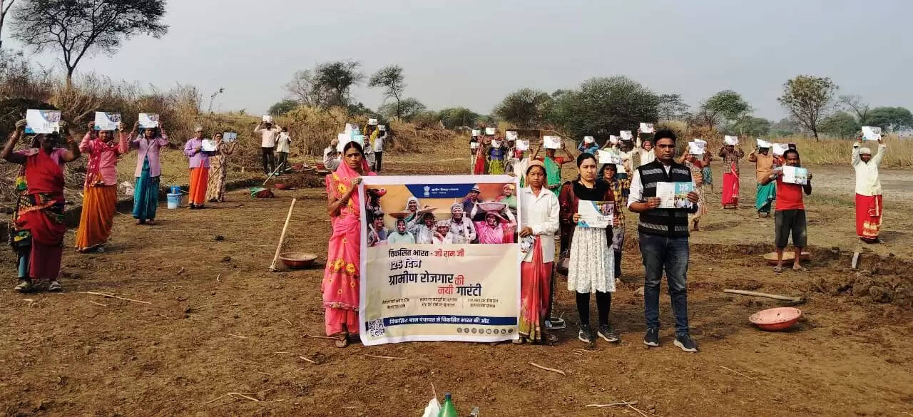 जांजगीर चांपा: गांव-गांव में किया जा रहा वीबी जी रामजी योजना का प्रचार-प्रसार