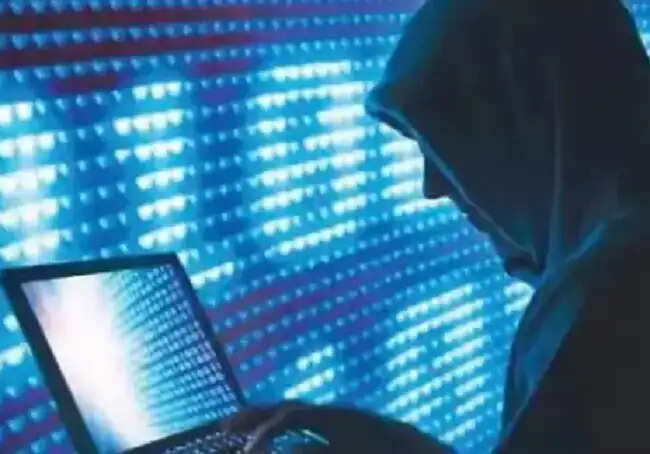 इंदौर के बुजुर्ग दंपत्ति डिजिटल अरेस्ट के हुए शिकार, जालसाजों ने 1.15 करोड़ रुपये ठगे