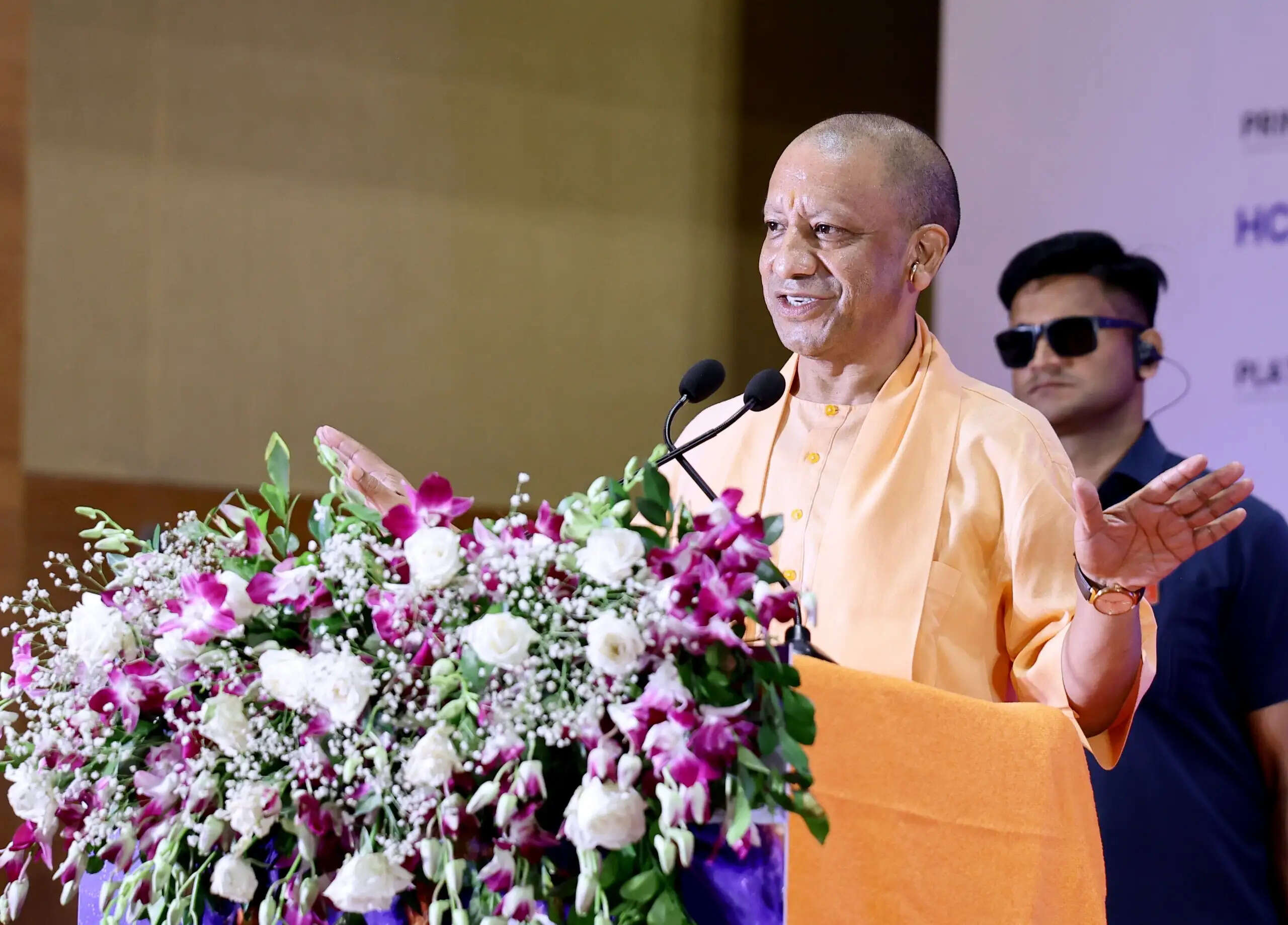 उप्र असीमित संभावनाओं का राज्य, प्रगति व गति से देखा जा सकता है : योगी आदित्यनाथ