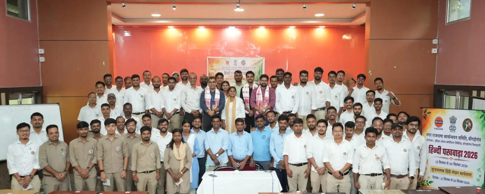 हिंदी लेखन की नई संभावनाओं से रूबरू हुए प्रतिभागी, न्यू बंगाईगांव में पुस्तक प्रदर्शनी