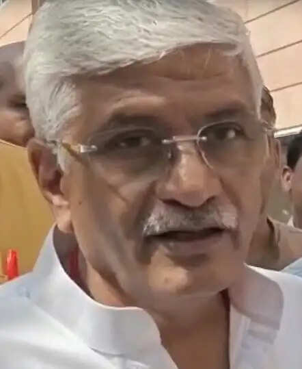 अर्थव्यवस्था पर राहुल गांधी की समझ पर प्रश्नचिह्न : शेखावत