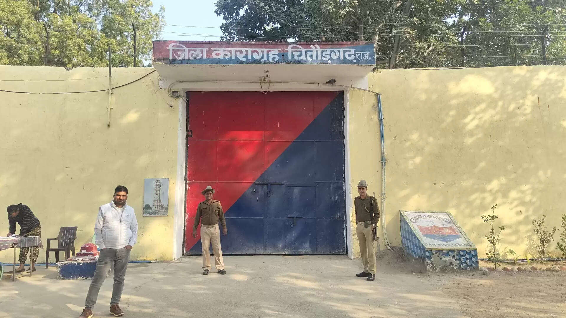 चित्तौड़ जेल में पैसे लेकर उपलब्ध करवाई निषिद्ध सामग्री, विभाग की जांच में हुआ खुलासा