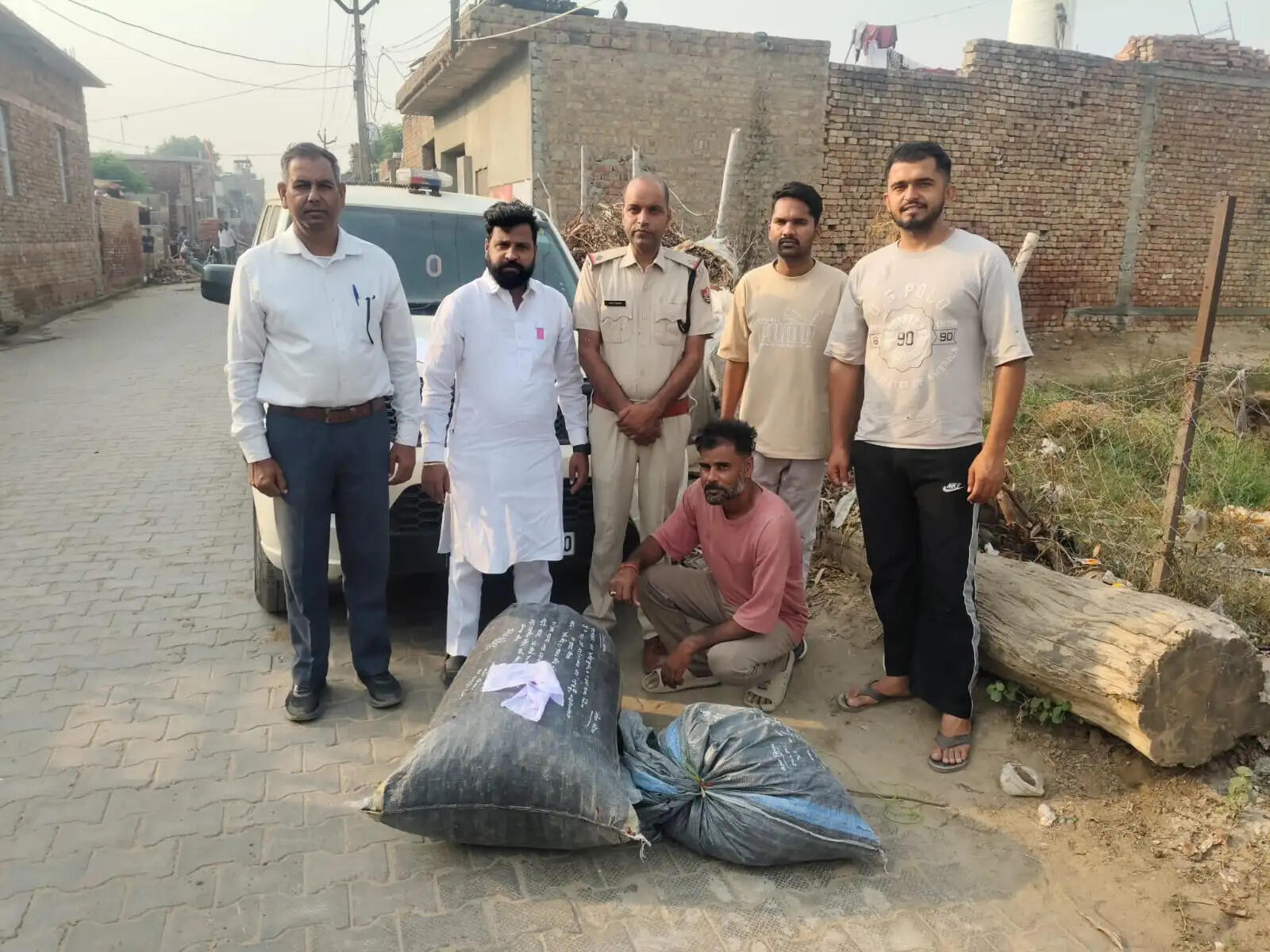 सिरसा: लाखों रुपये का चूरापोस्त बरामद, दो तस्कर गिरफ्तार