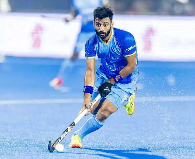 मनप्रीत सिंह ने रचा इतिहास, दिलीप तिर्की के 412 अंतरराष्ट्रीय मैचों के रिकॉर्ड की बराबरी