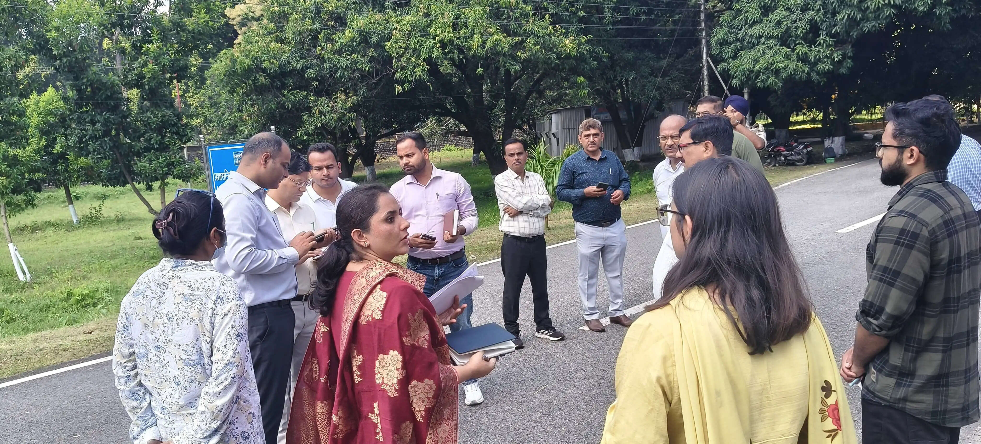 चंपावत में चार अक्टूबर को प्रस्तावित राज्य मंत्रिमंडल बैठक की तैयारियां तेज