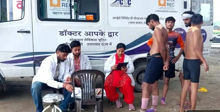 कांवड़ मेले में पहली बार चली मेडिकल मोबाइल यूनिट शिवभक्तों के लिए बनी वरदान
