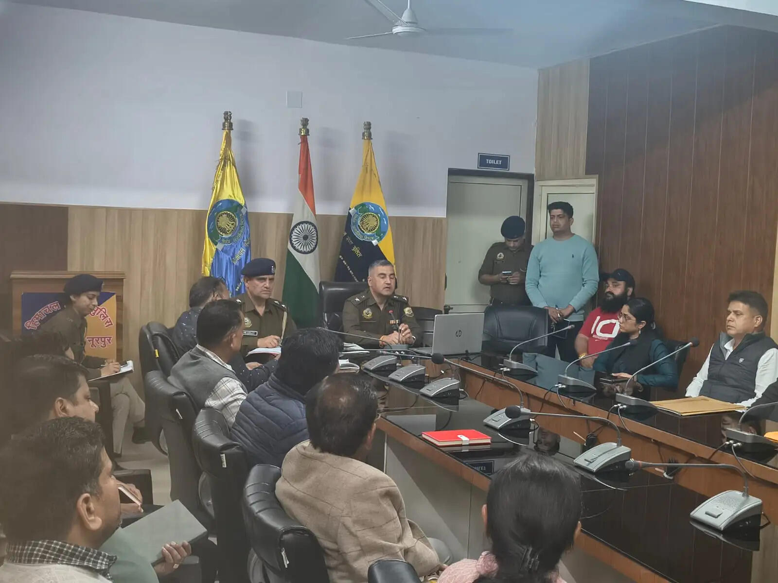 नशा तस्करों के वित्तीय लेन देन और संपत्तियों की हो जांच : एसपी नूरपुर