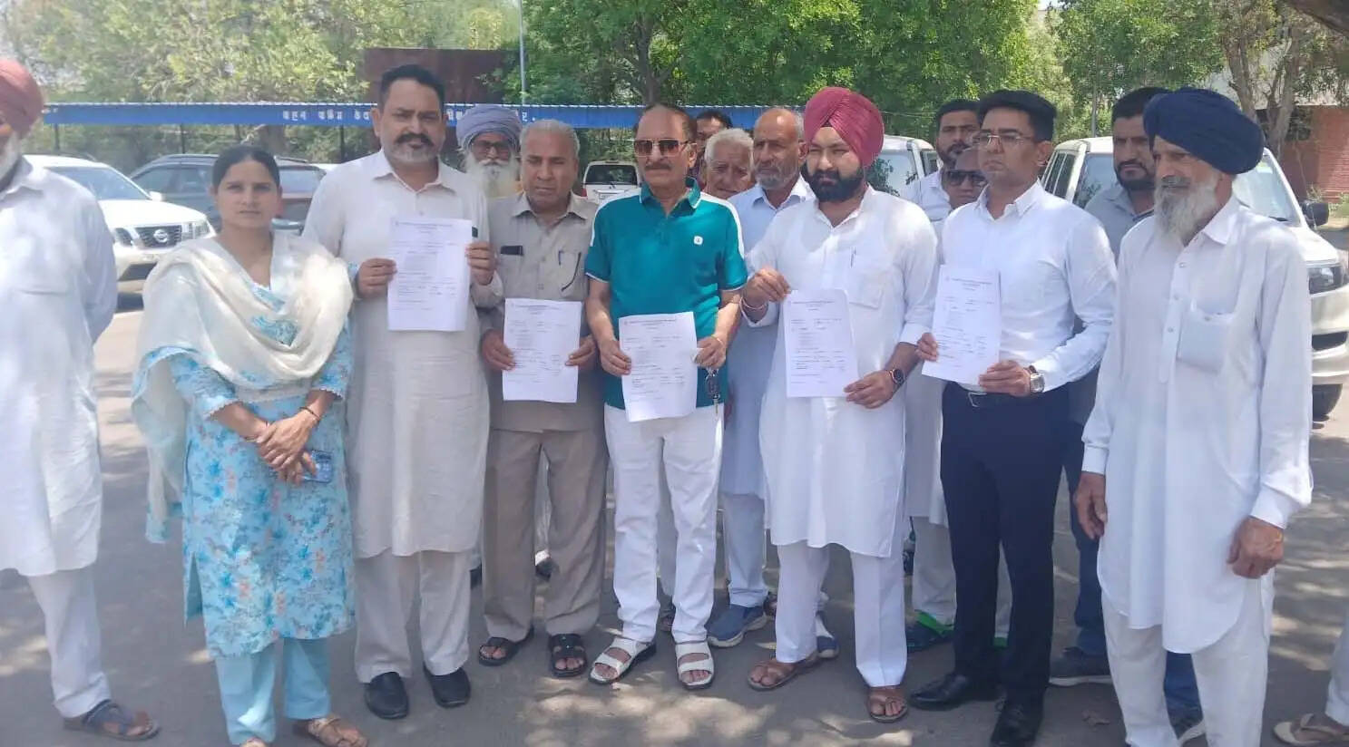 सिरसा: आप नेता पर हुए हमले के विरोध में एसपी से मिले पार्टी कार्यकर्ता