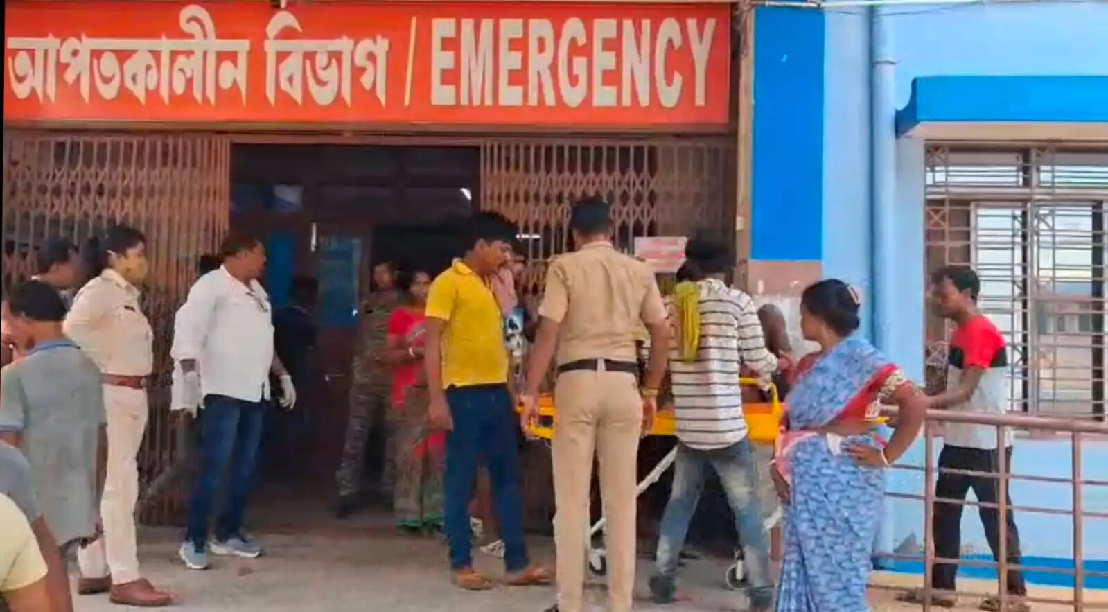 सड़क हादसे में 10 लोग घायल, इलाके में हड़कंप