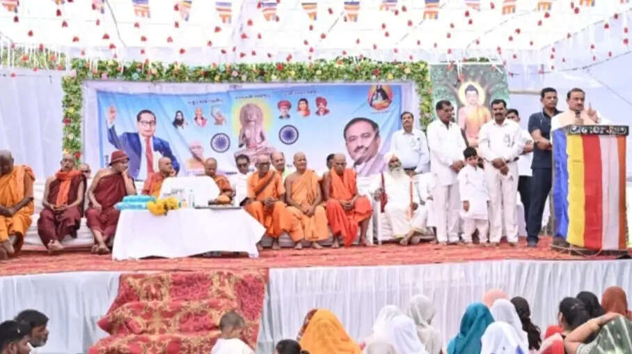 सागर) पातीखेड़ा में भगवान बुद्ध की प्रतिमा का हुआ अनावरण, मालथौन में बनेगा 2 करोड़ का भव्य मंदिर